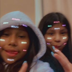 Meet your Posher, Blanca